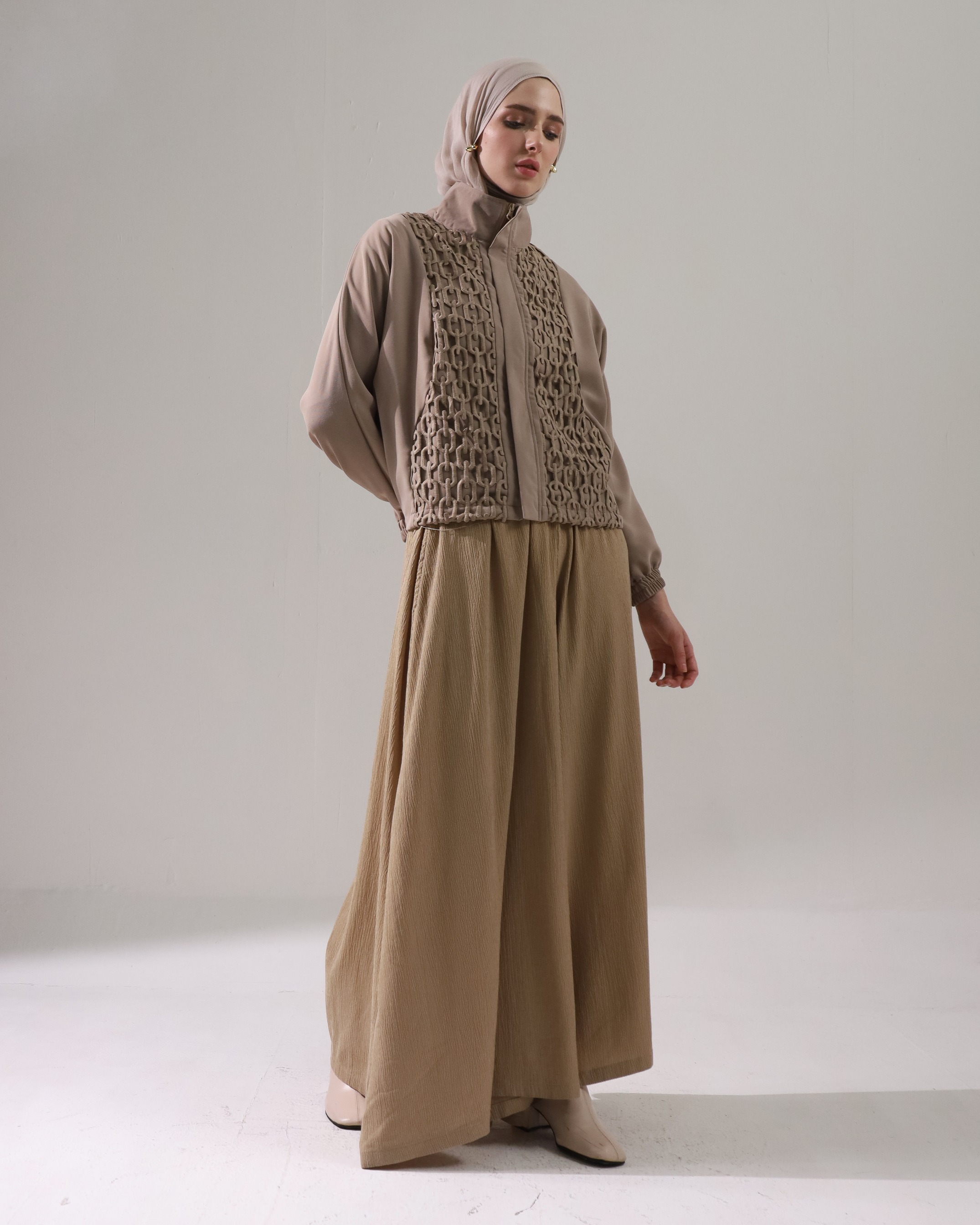 BELYANZA - Pradya Jacket Choco Crop