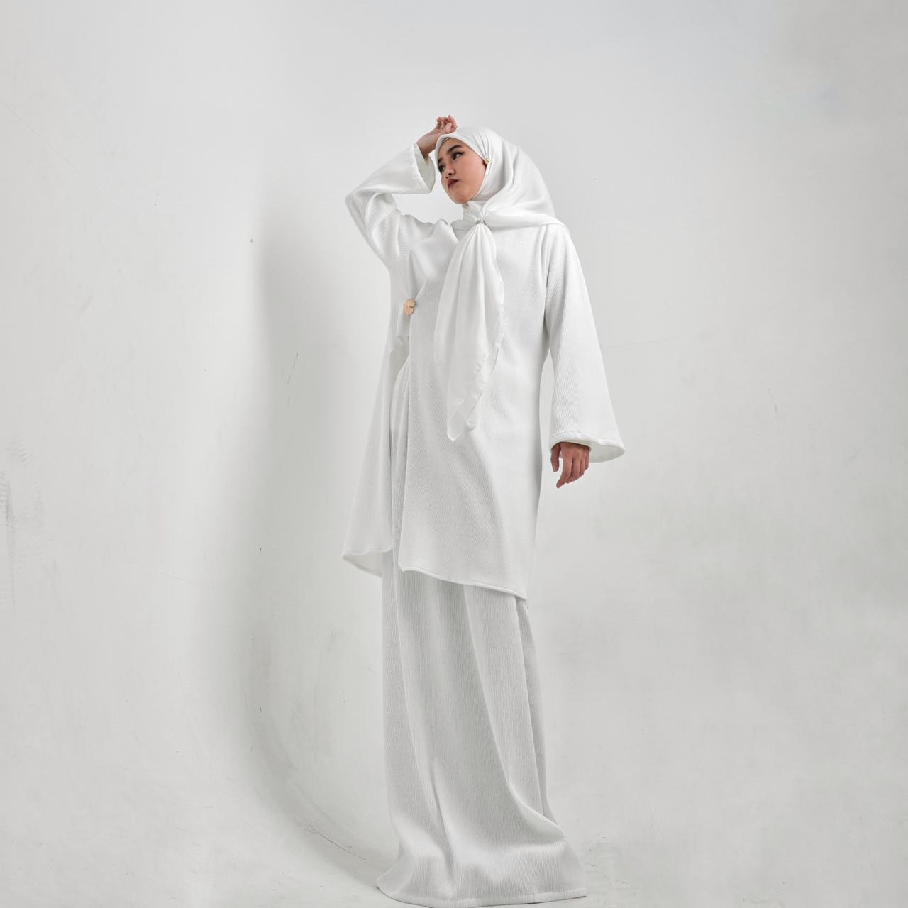 BELYANZA - Ayana One Set Atasan Skirt Basic White