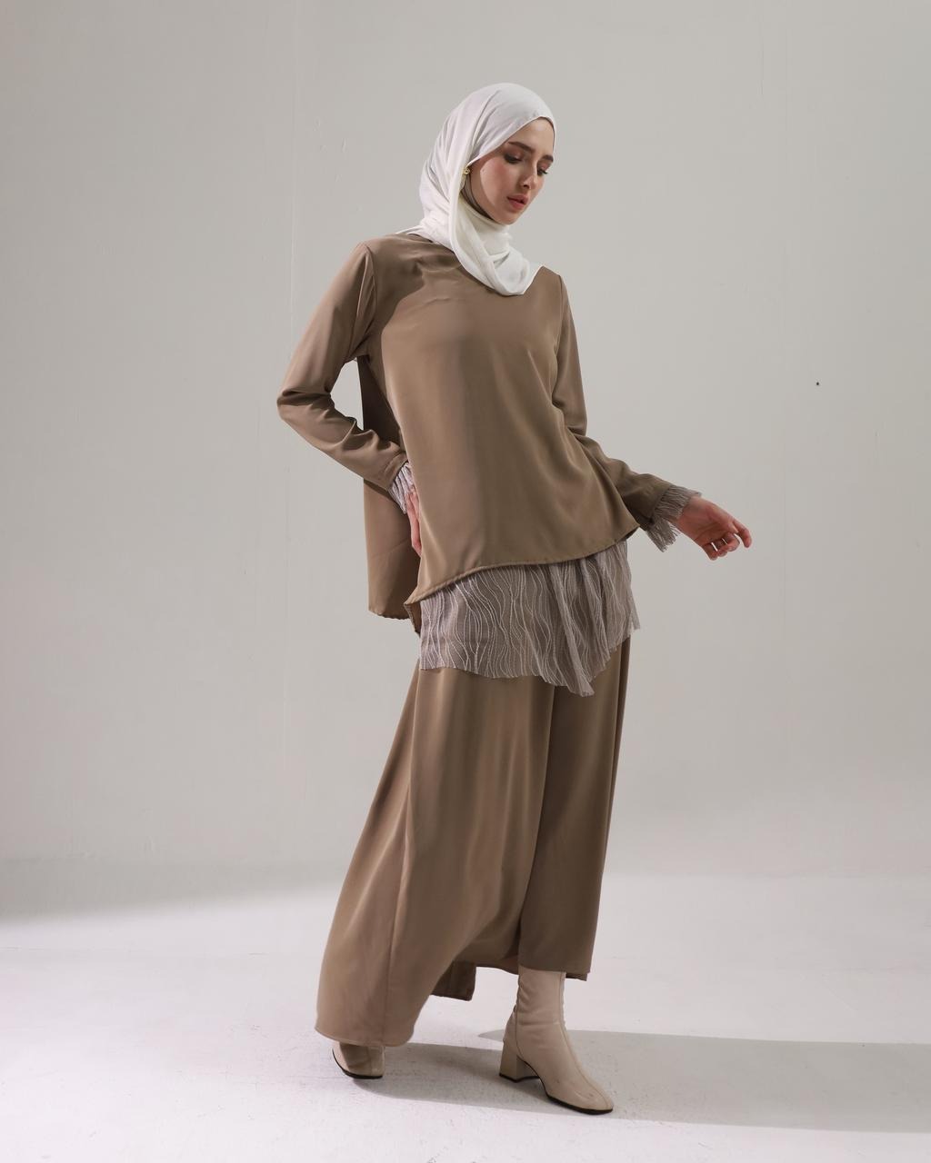 BELYANZA - Calista One Set Atasan Skirt Layer Basic Taupe