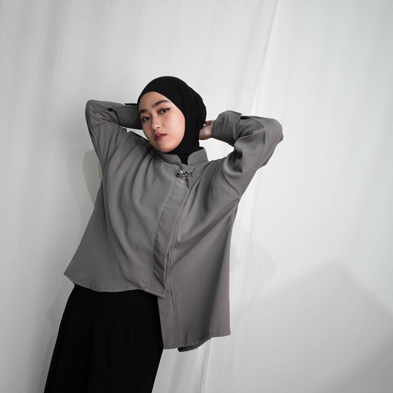 BELYANZA - Faita Top Kemeja Basic Choco Grey Dust