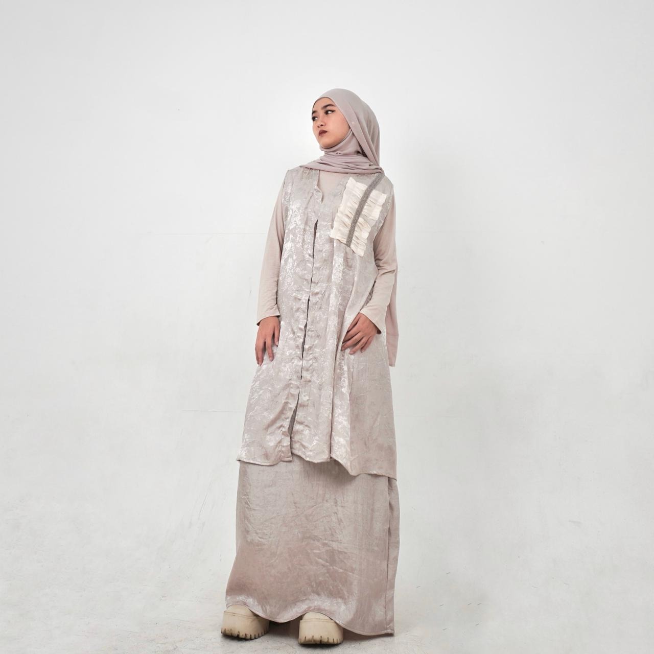 BELYANZA - Hayya One Set Outer & Skirt Premium Cream