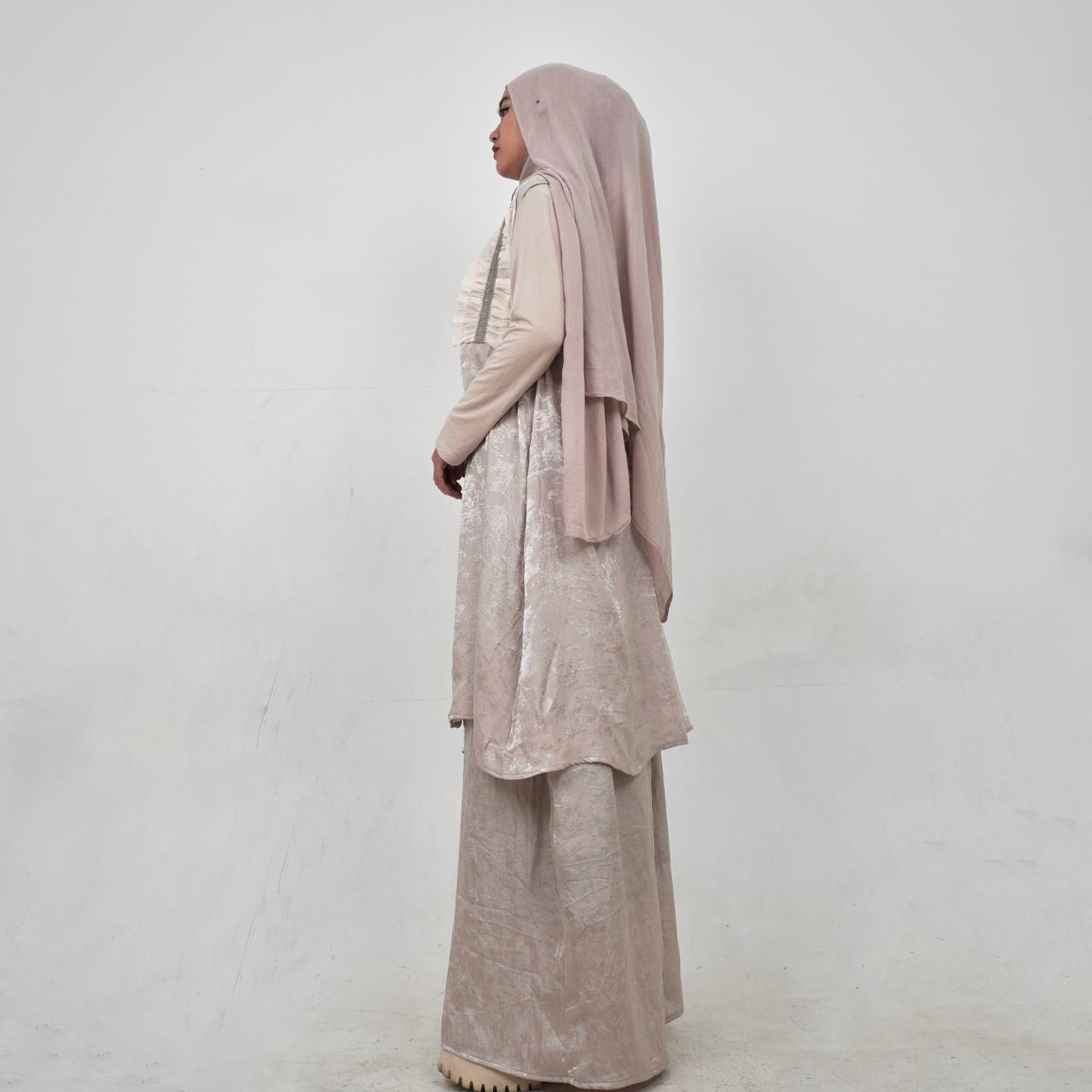 BELYANZA - Hayya One Set Outer & Skirt Premium Cream