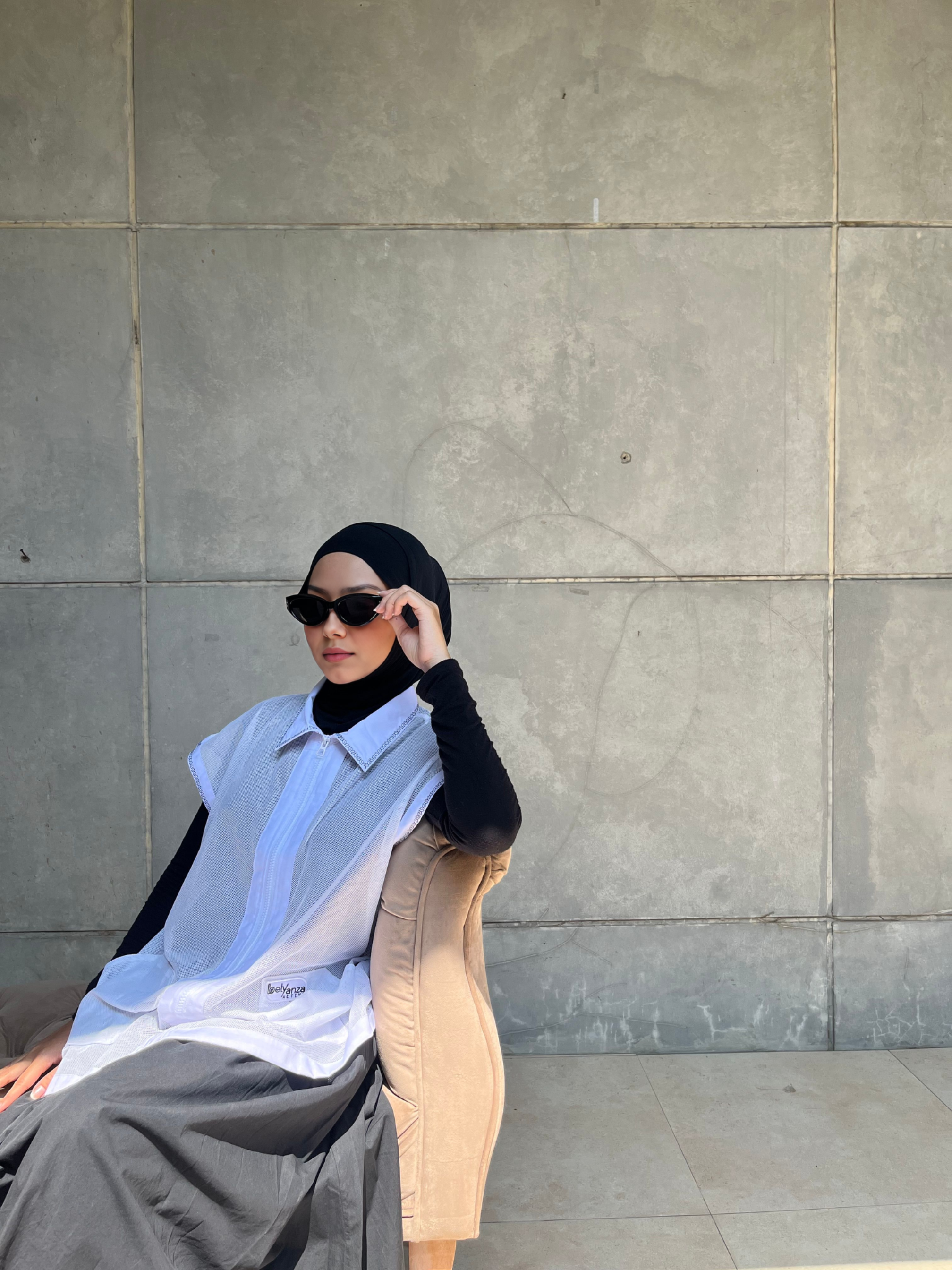 BELYANZA - Orla Outer