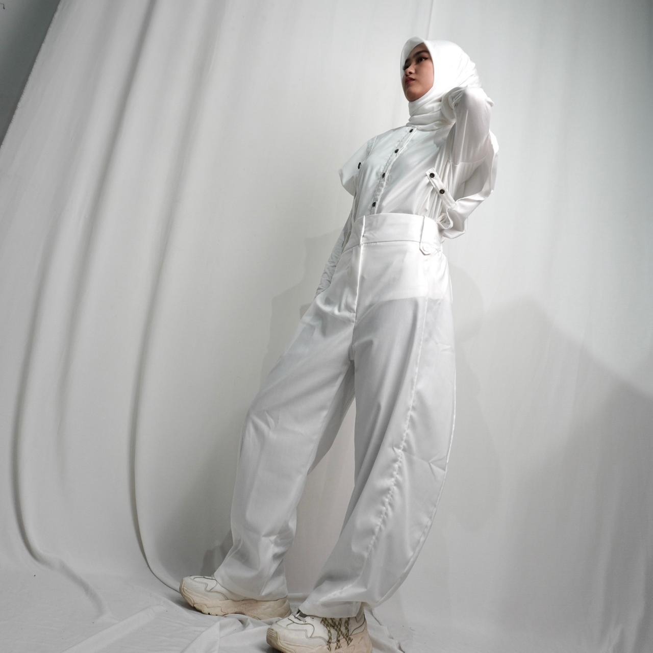 BELYANZA - Khafa Barrel Pants Grey White Basic