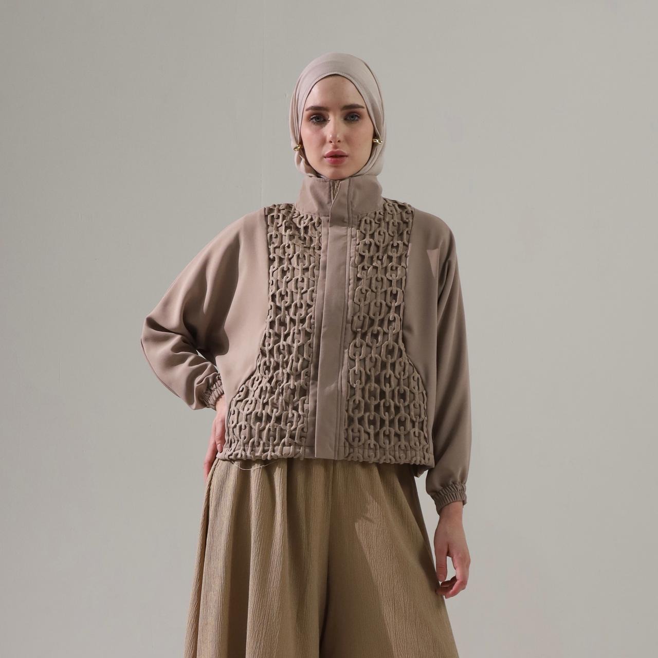 BELYANZA - Pradya Jacket Choco Crop