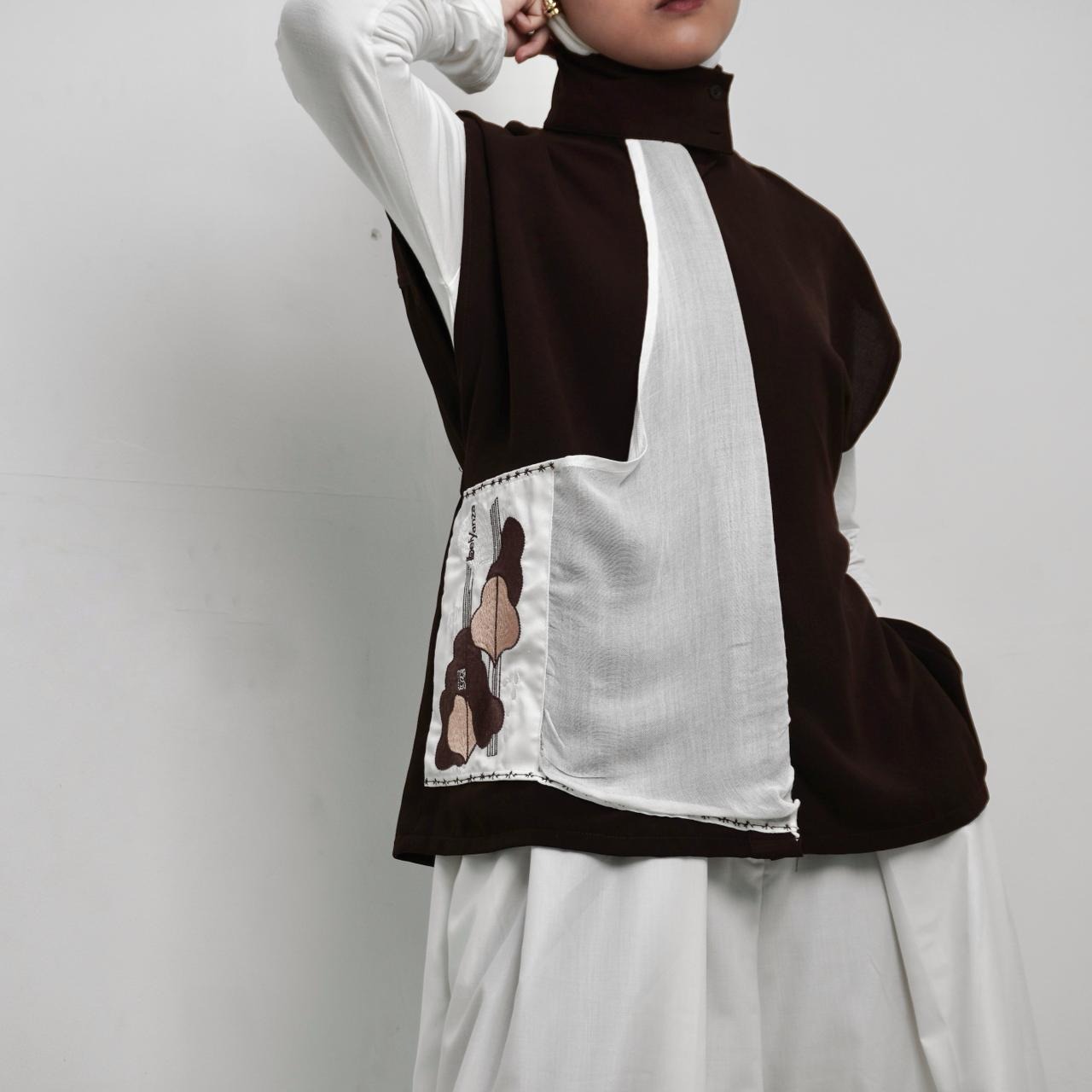 BELYANZA - Ruhie Outer Vest Mahogany Choco