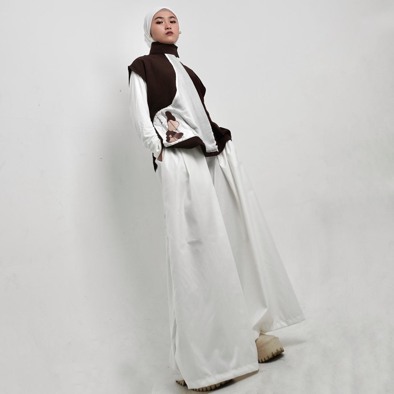BELYANZA - Ruhie Outer Vest Mahogany Choco