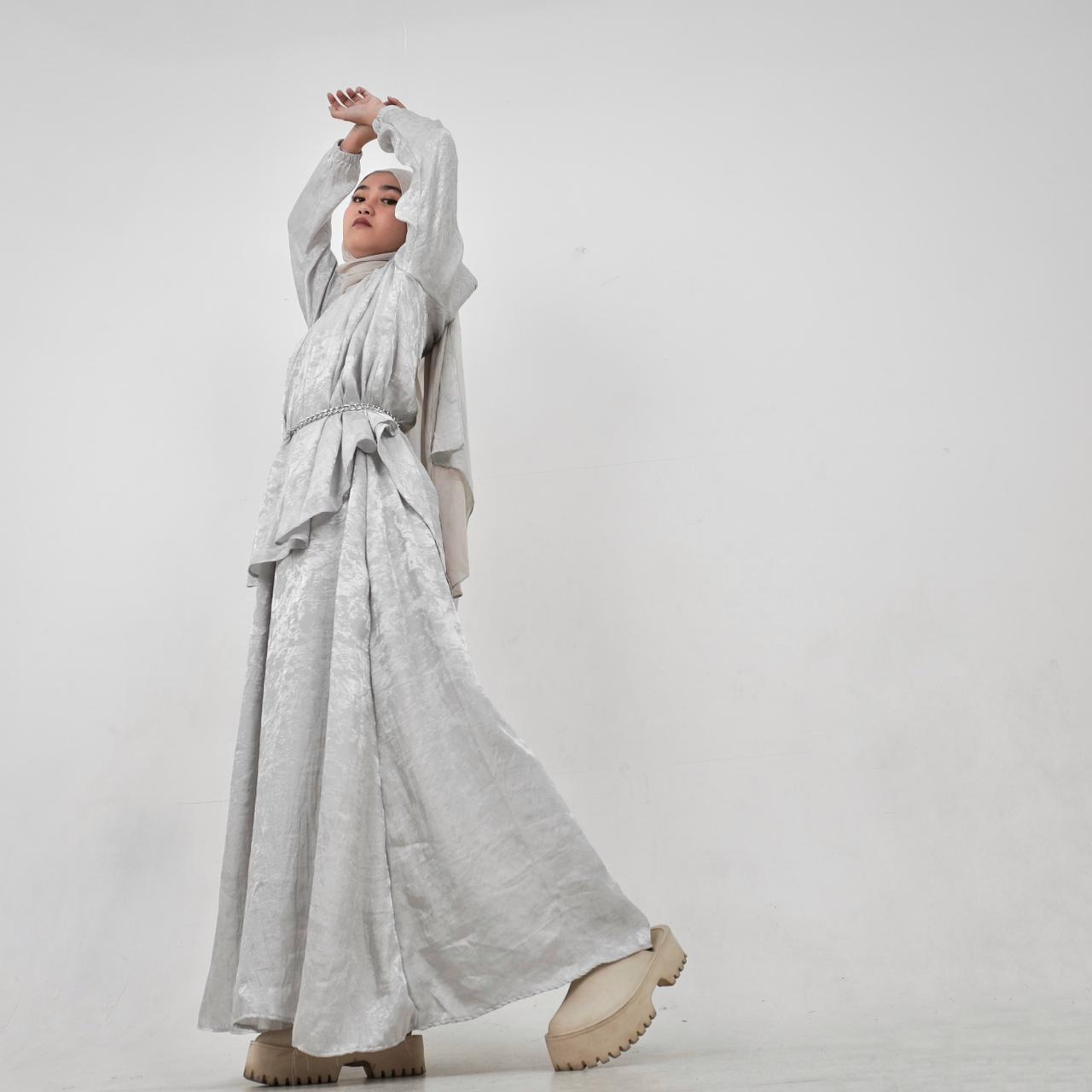 BELYANZA - Saffa One Set Silver & Cream Premium Atasan Skirt