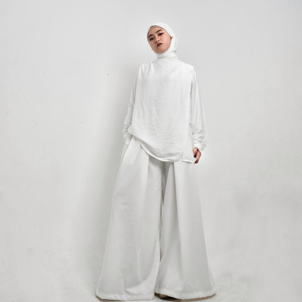 BELYANZA - Senina Top Atasan Blouse Inner Basic White