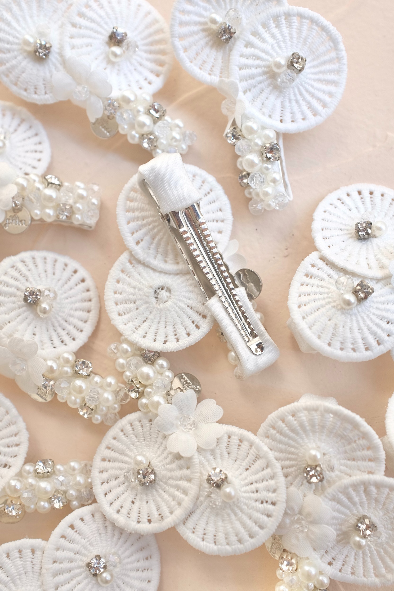 DENTELLE NO.1 (ALIGATOR 1 PCS)