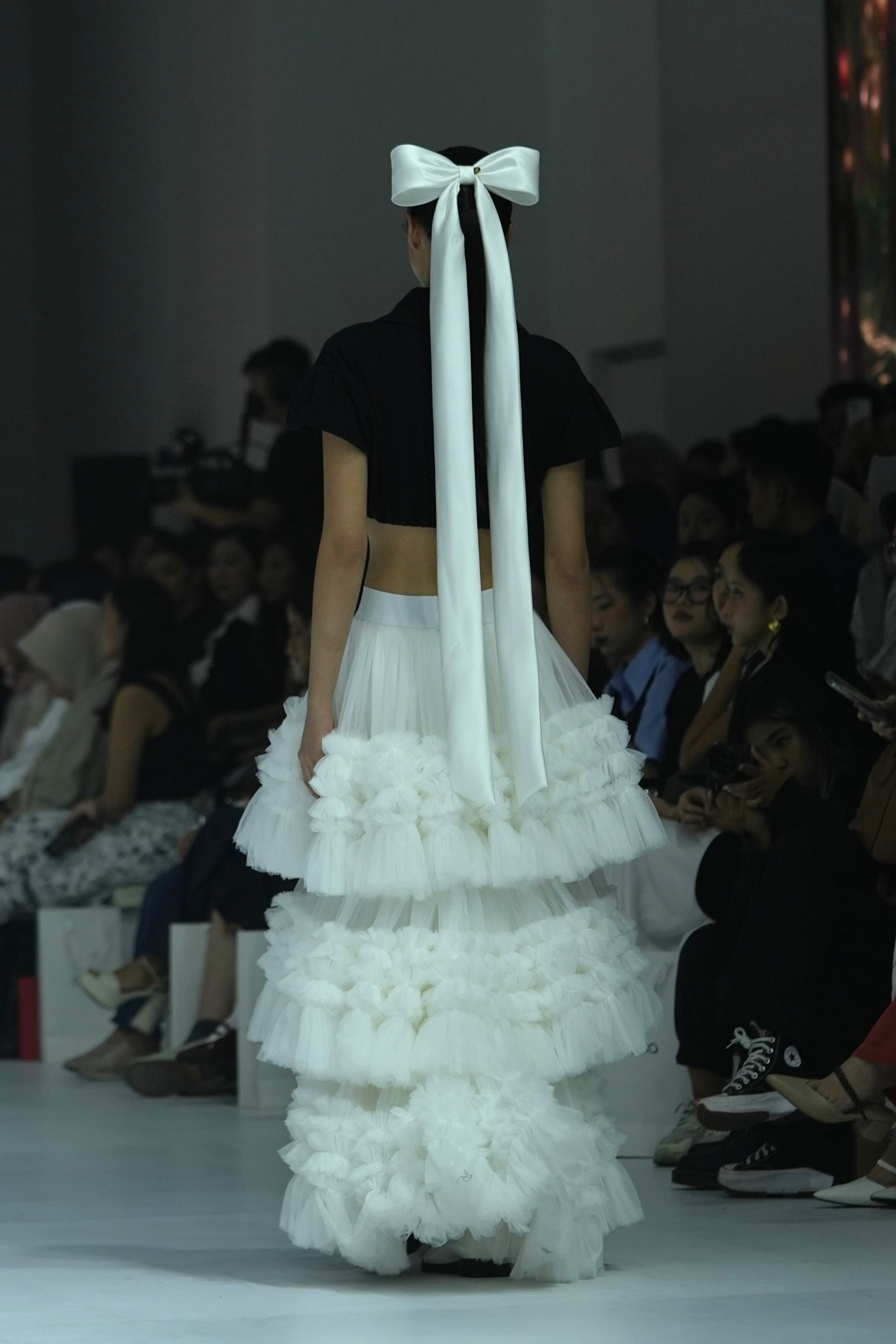 ENCHANTRESS RUNWAY 1