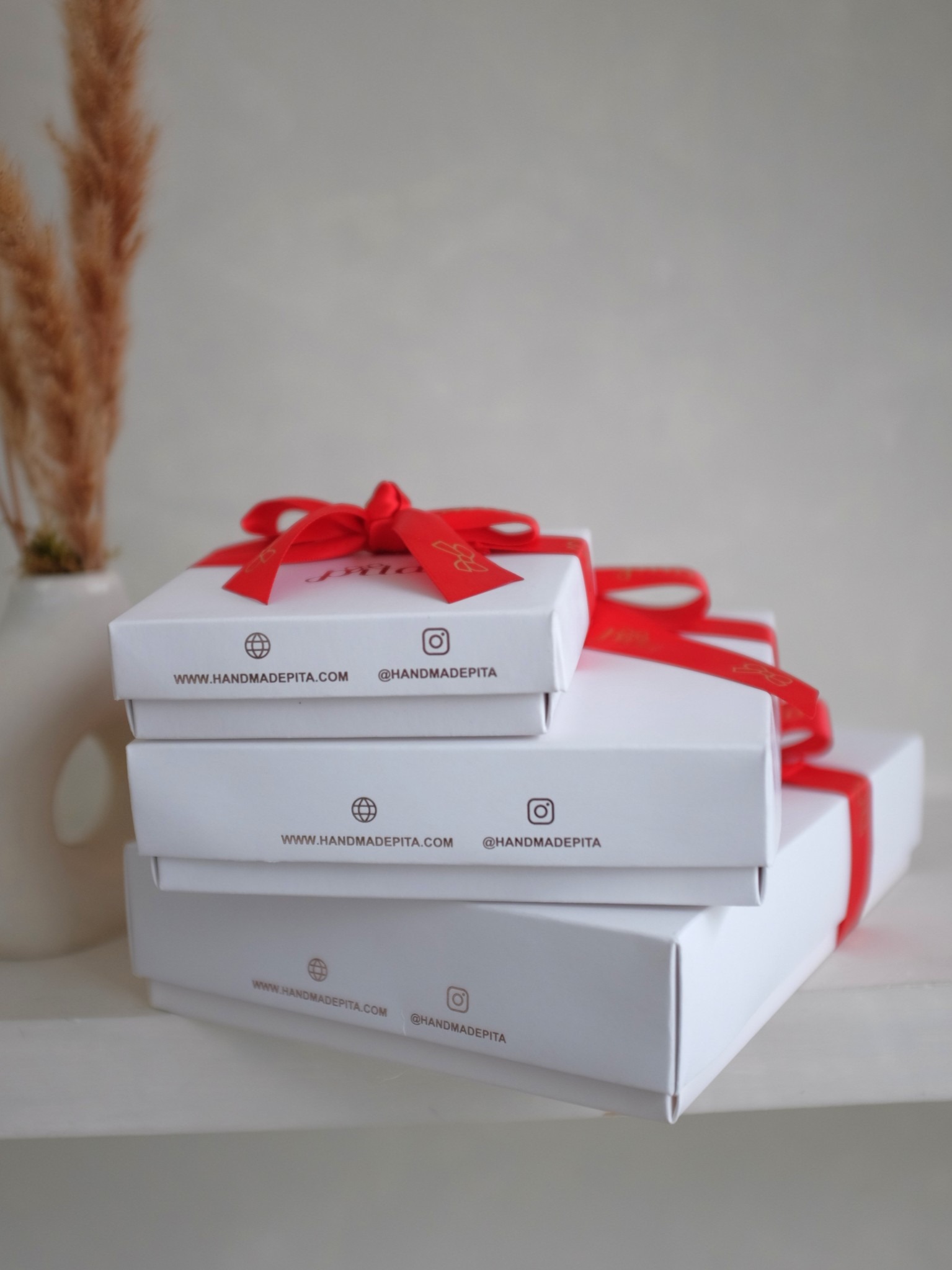 GIFT BOX PITA