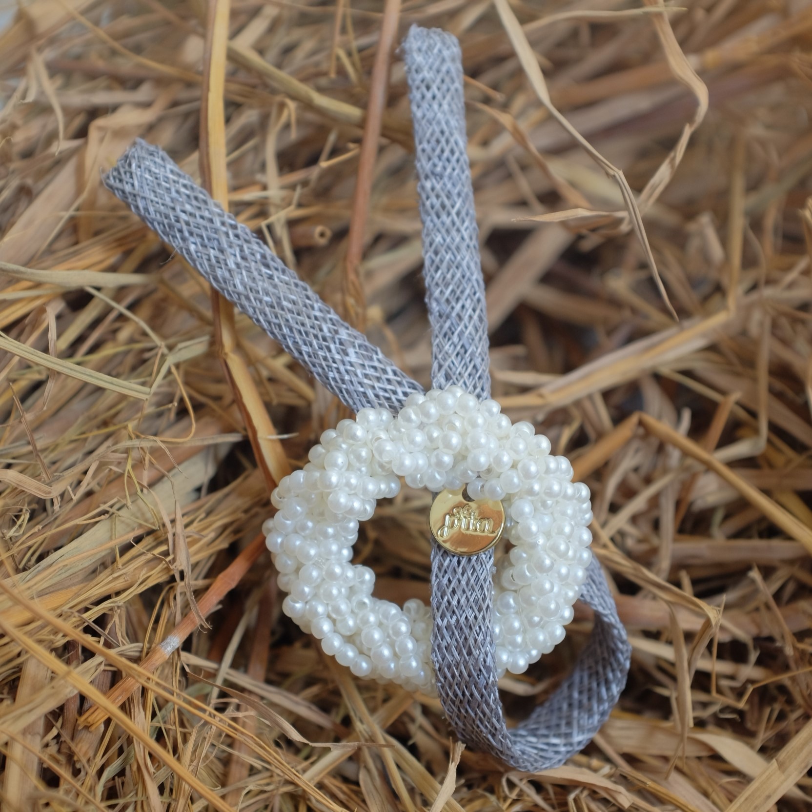 NEST BROOCH