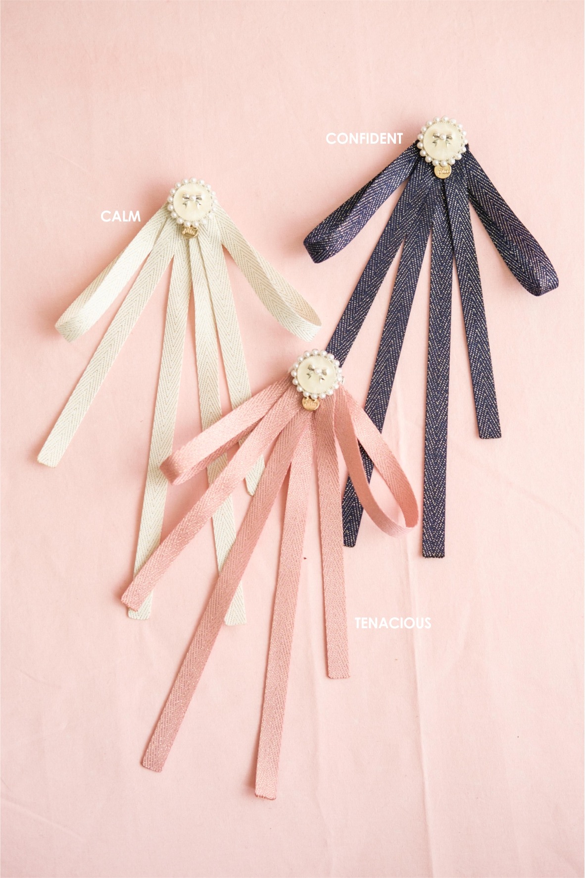 DOUBLE DEADLINE (BROOCH)