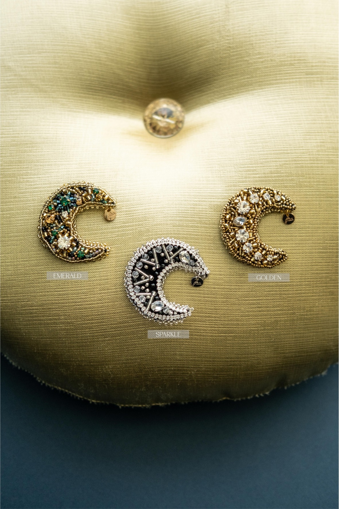 QAMARA (BROOCH)