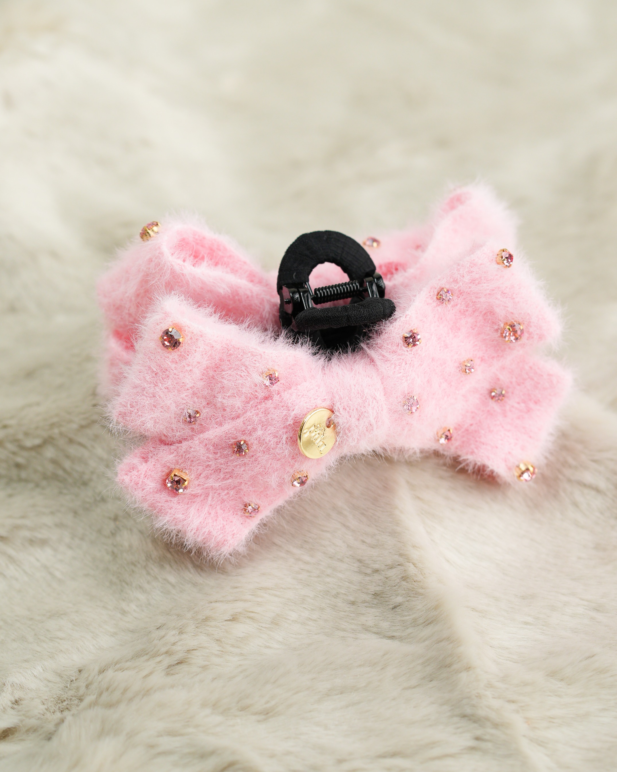 COZY CLAW LARGE - PITA X TIFFANY JOY