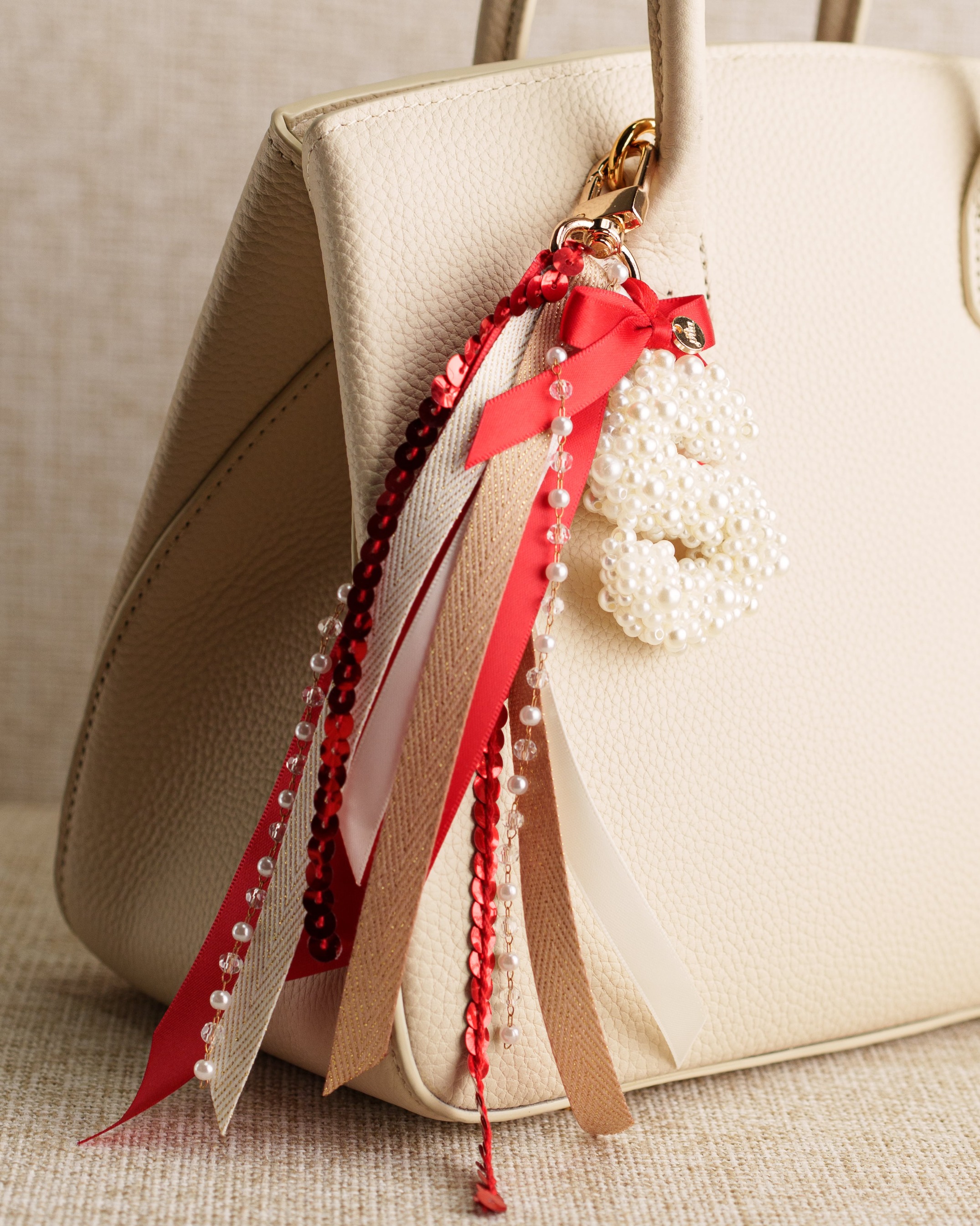 CANDY (BAG CHARM) - PO 3 Days