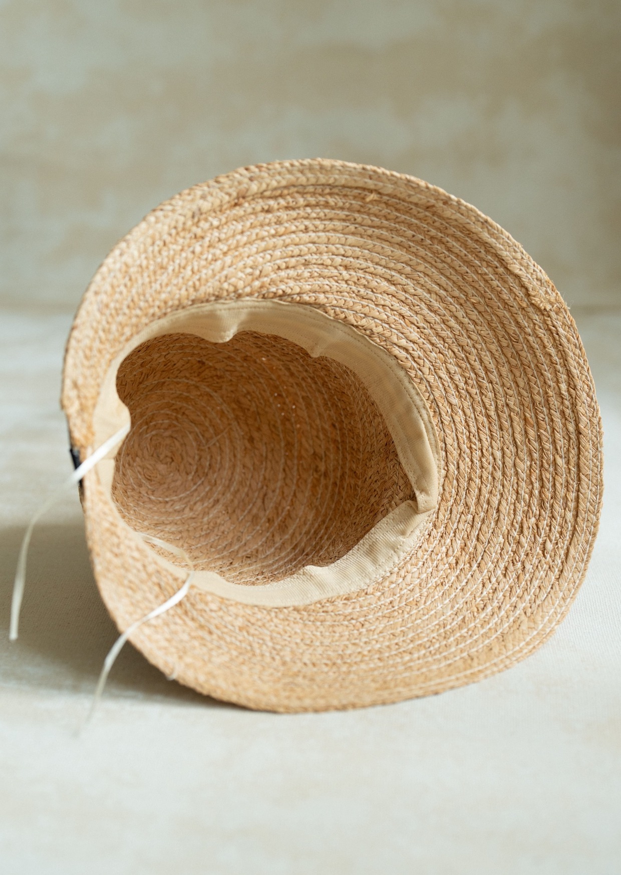 ESCAPE HAT