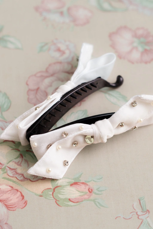 Image of SPARKLING (BANANA CLIP)