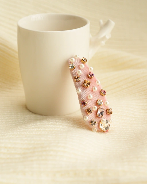 Image of CHLOE (TICTAC SMALL)