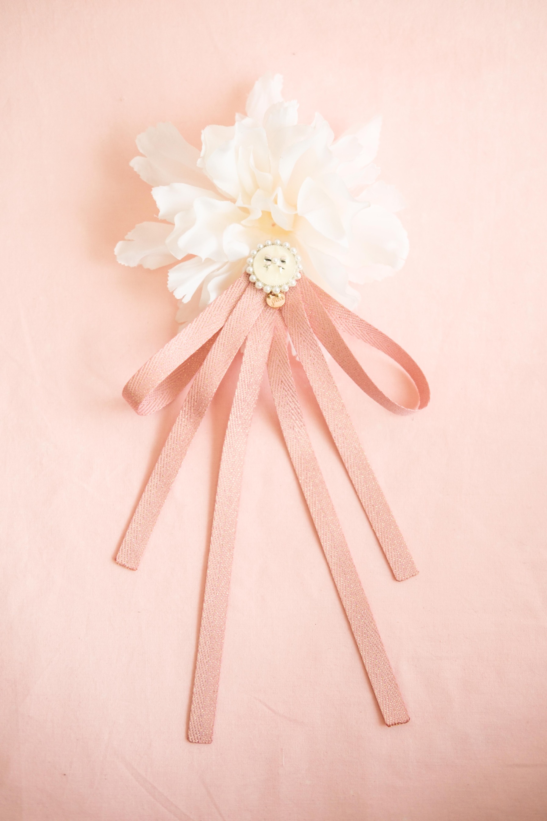 DOUBLE DEADLINE (BROOCH)