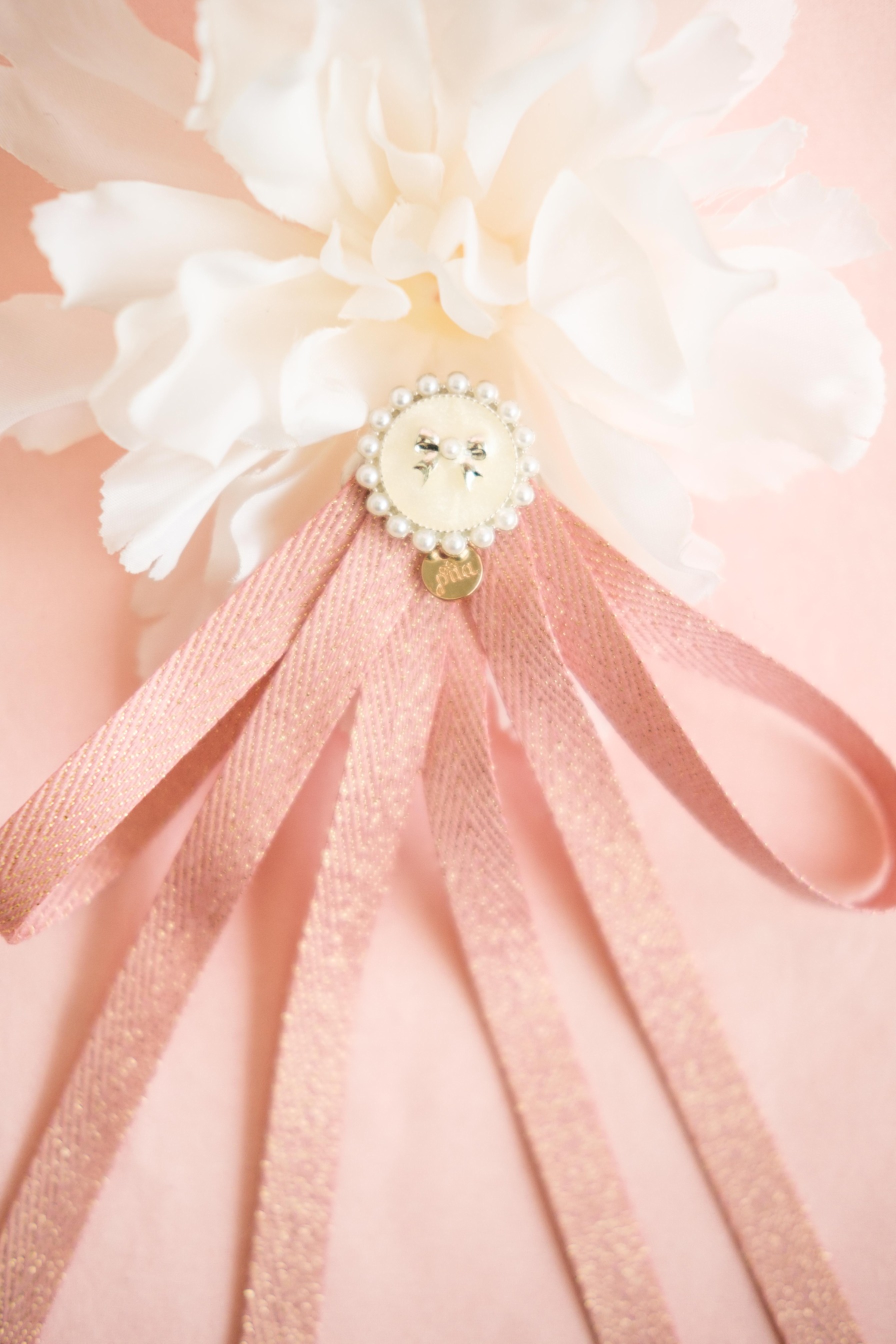DOUBLE DEADLINE (BROOCH)