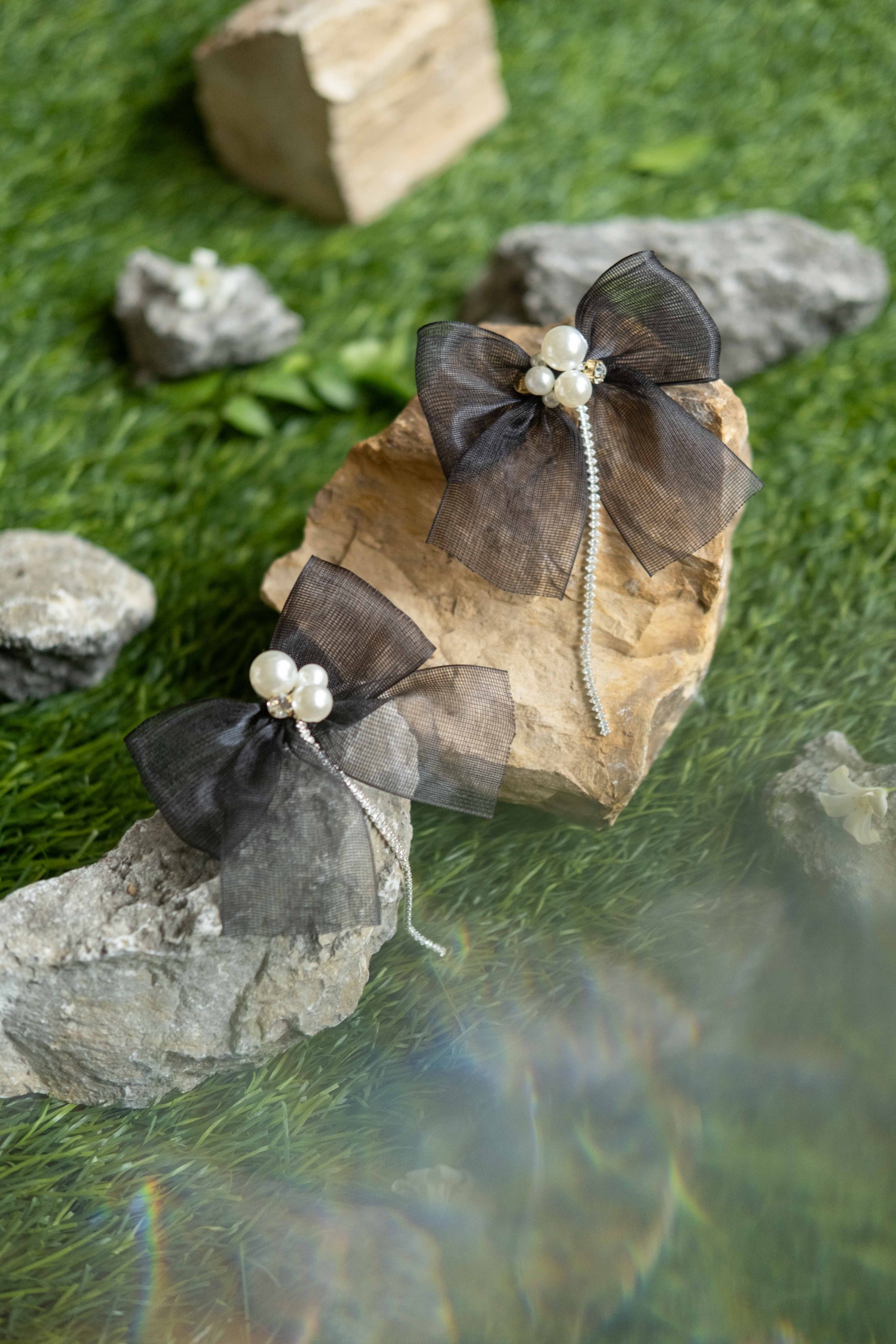 LACEY EARINGS SABLE