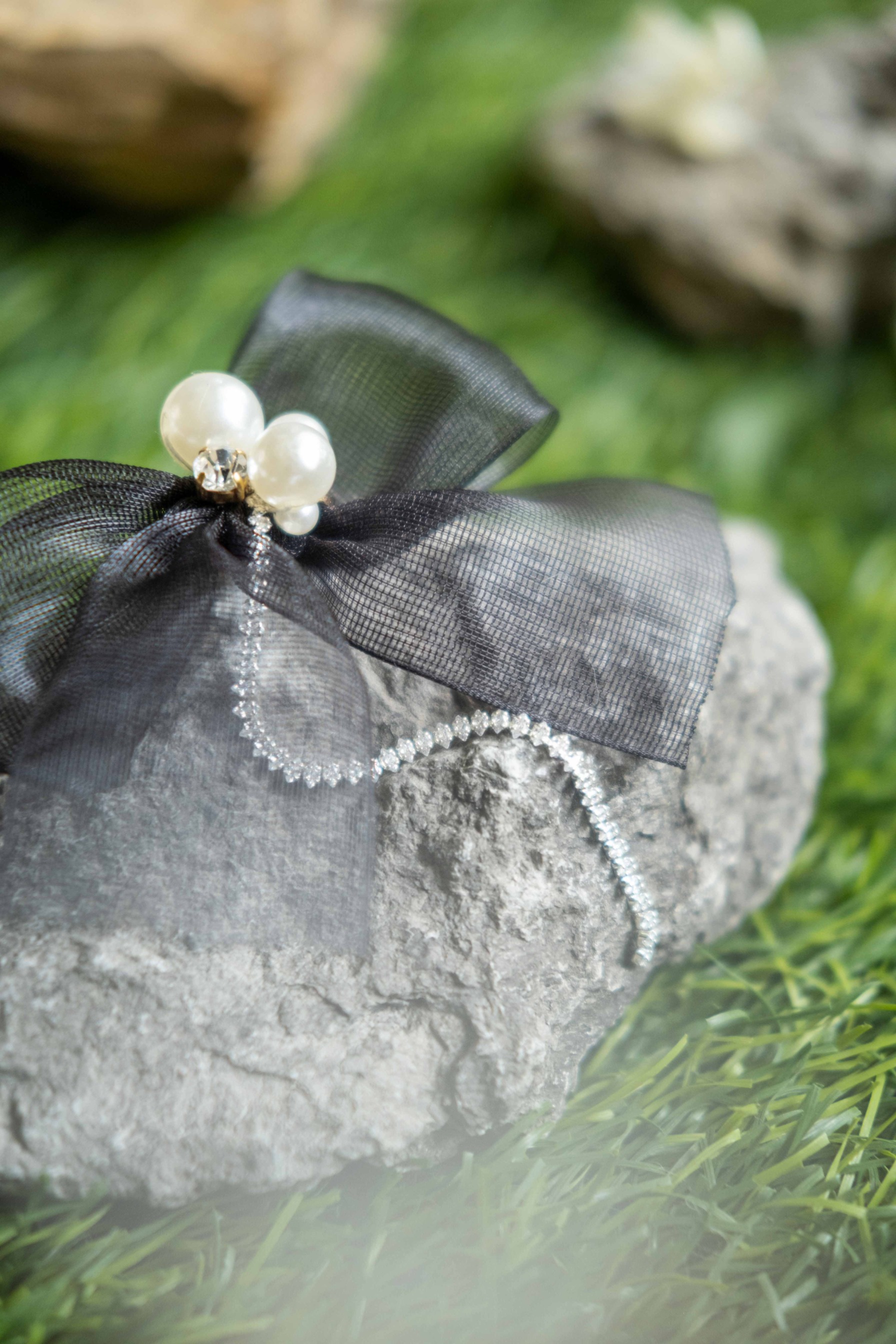 LACEY EARINGS SABLE