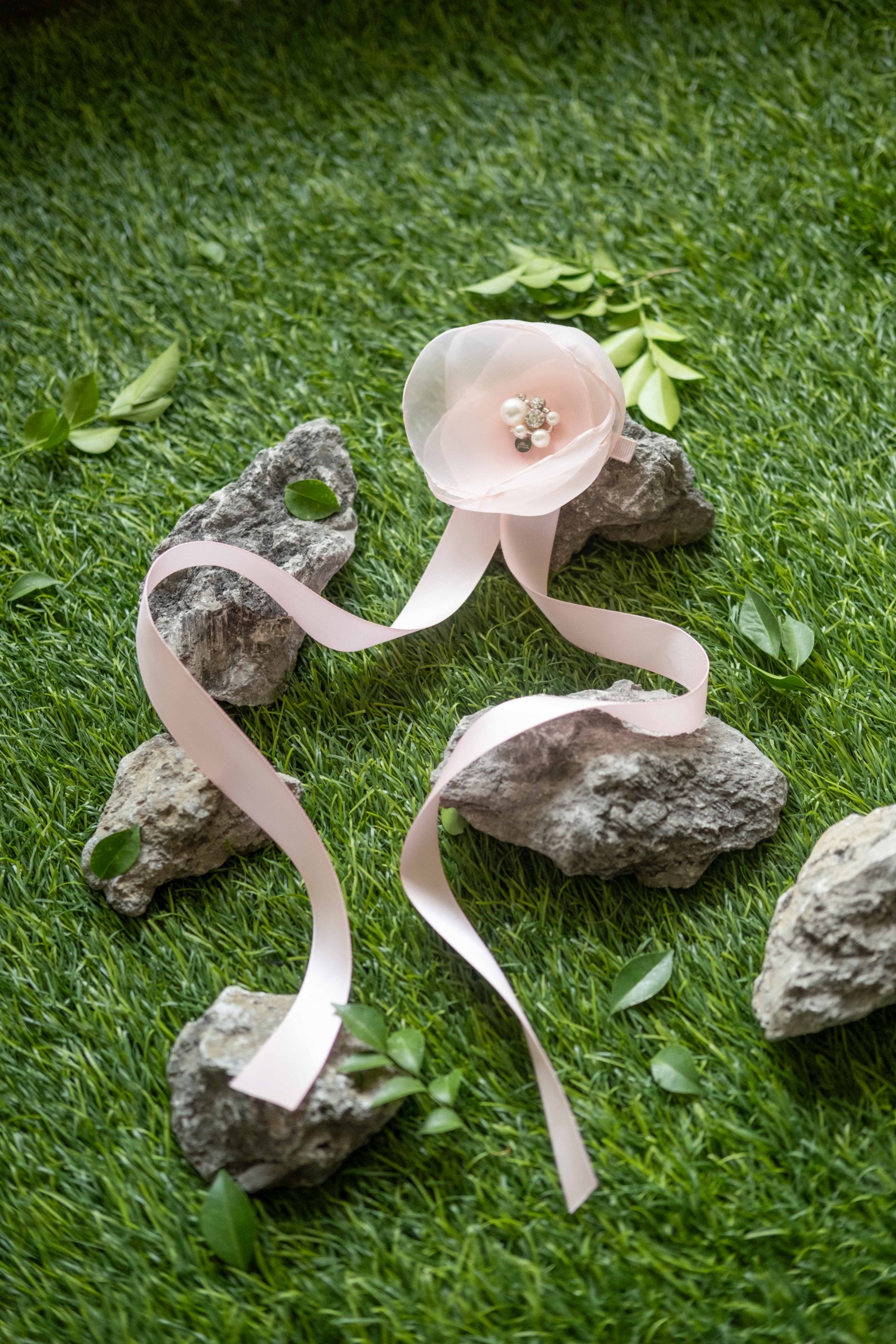 MAGNOLIA HAIR CLIP (FRENCH CLIP)