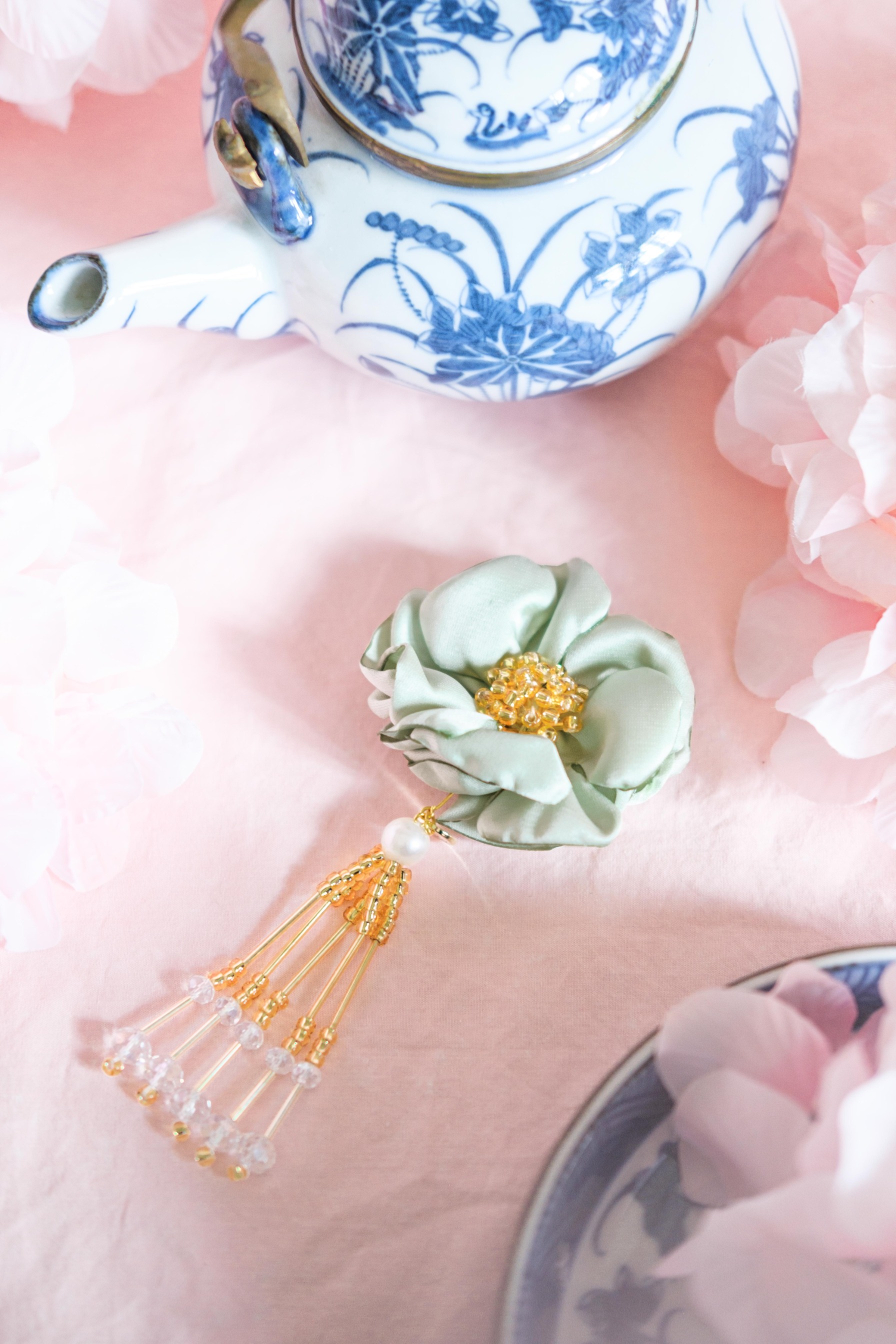 ASAGAO ( ALIGATOR & BROOCH )