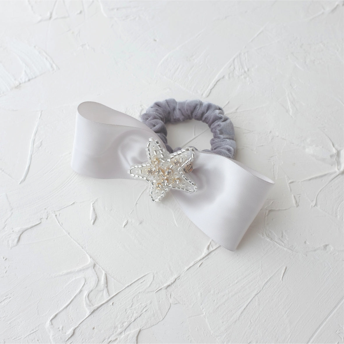 CAKRAWALA SCRUNCHIE