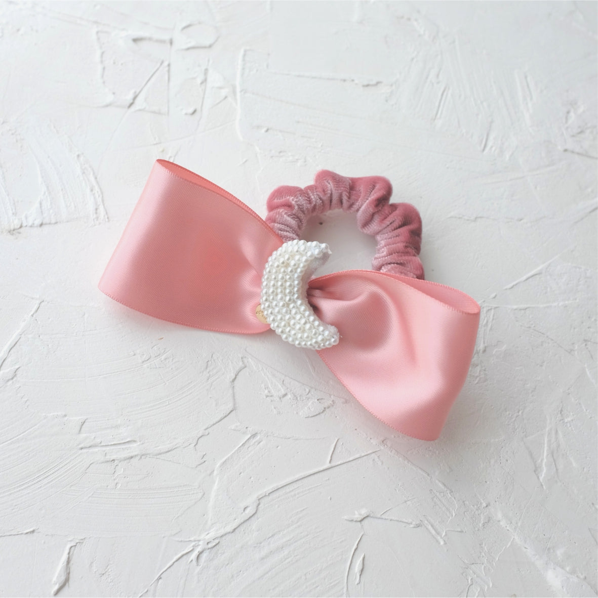 CAKRAWALA SCRUNCHIE