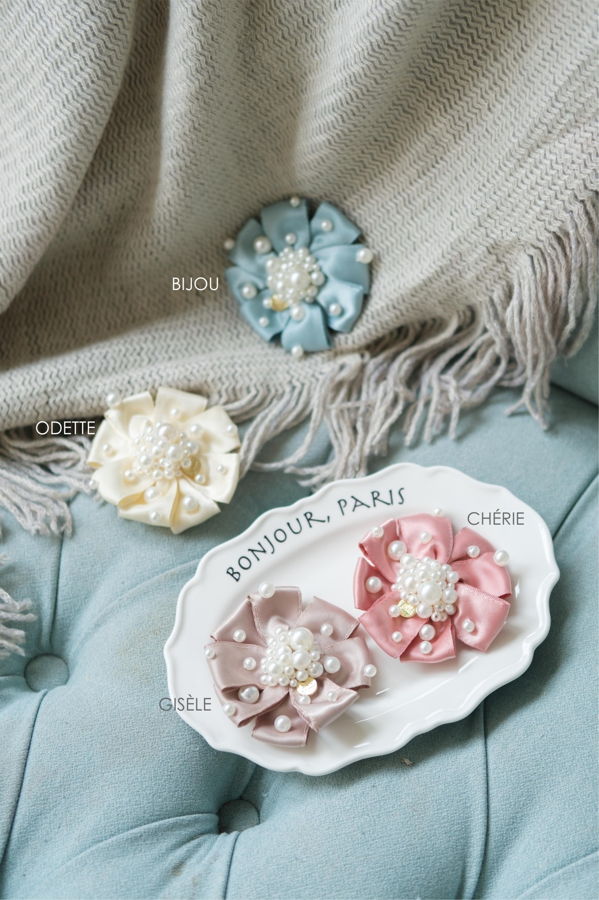 MADEMOISELLE (BROOCH)