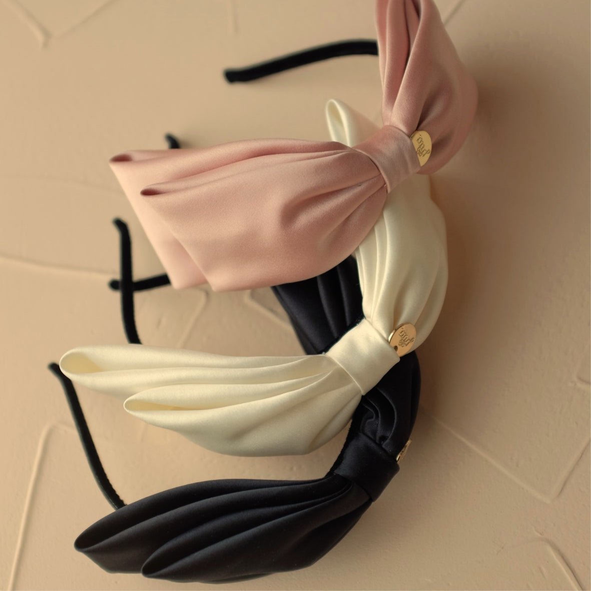 PENELOPE BANDO