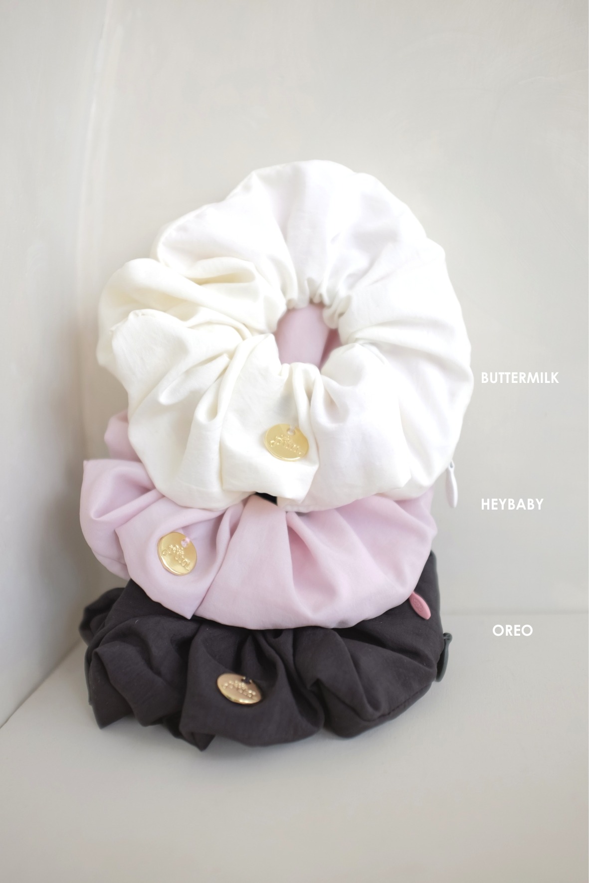 SOPHIA ZIPPY (SCRUNCHIE)