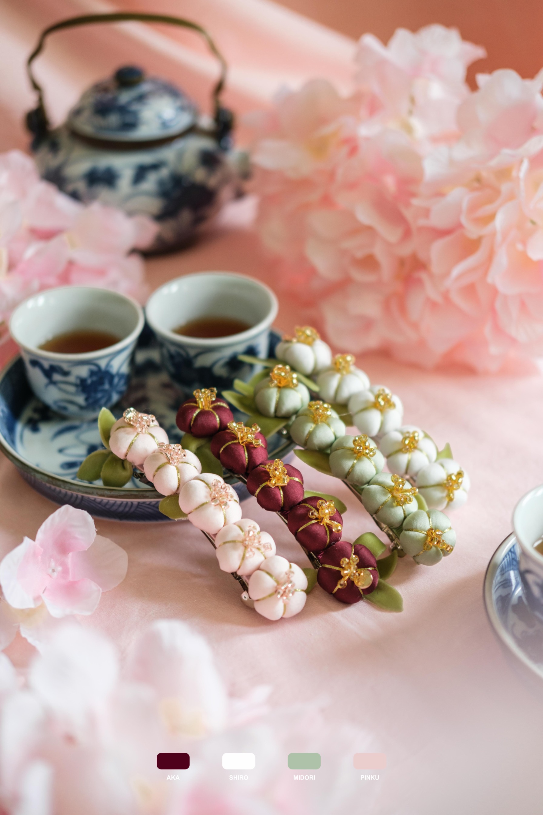 WAGASHI (FRENCH CLIP)