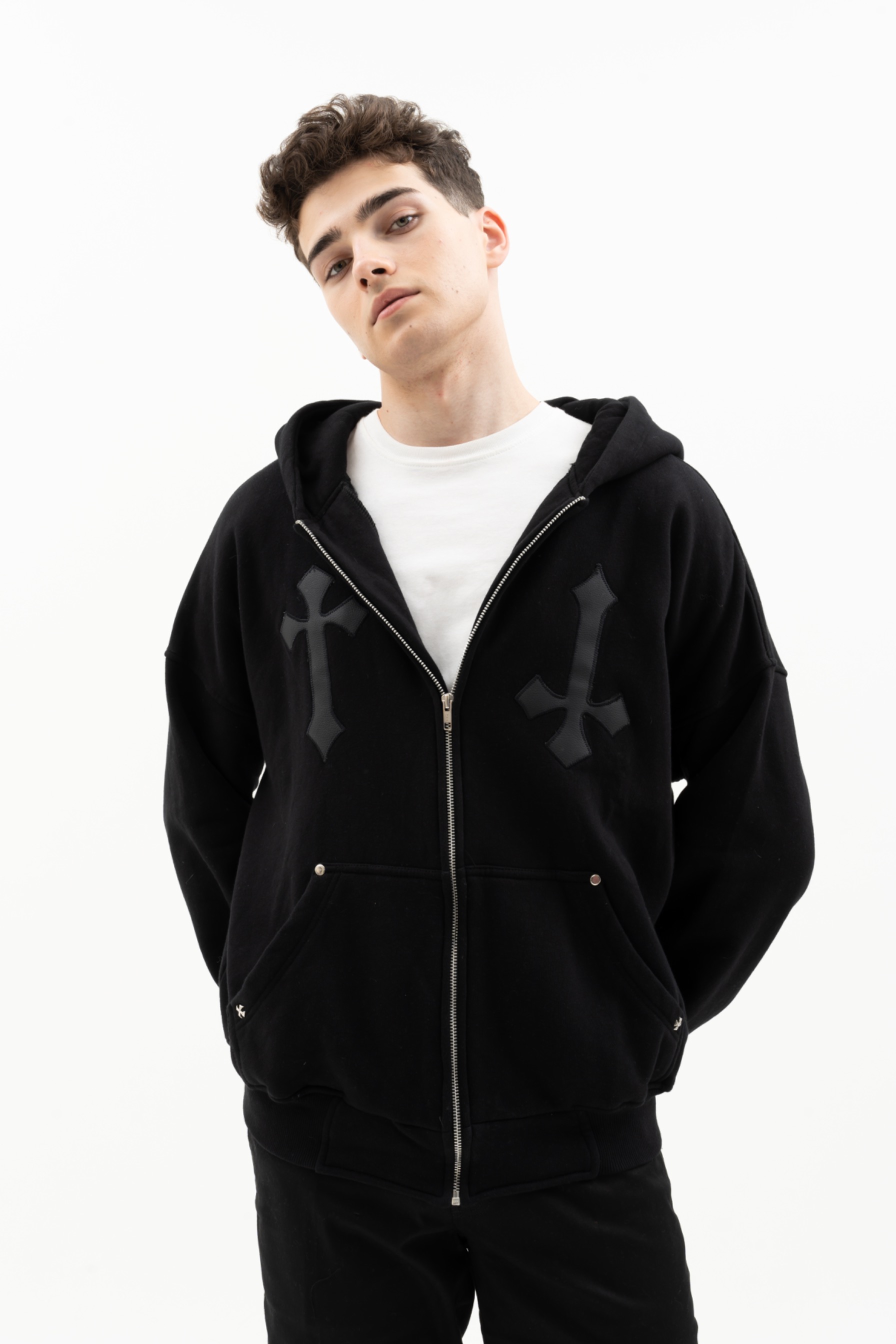  ZIPPER HOODIE BLACK “DARK EYES”