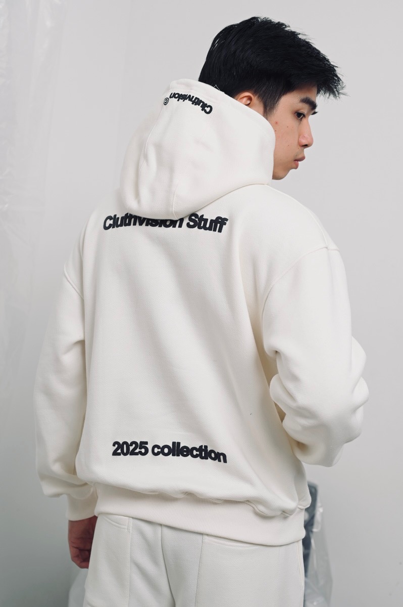 ONE SET HOODIE+ PANTS CVS