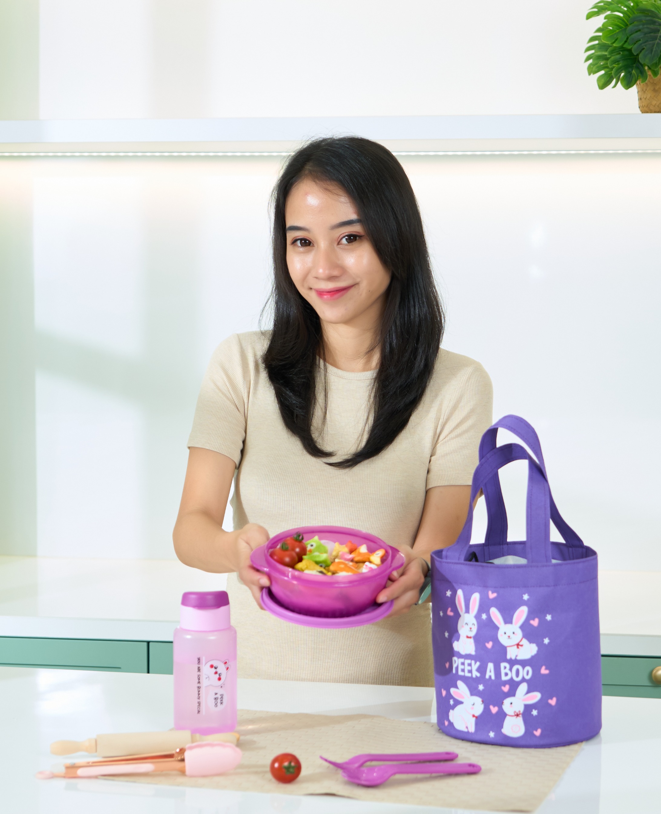 CPM Anya Lunch Bag Set Of 4 Pcs / Tas Bekal Set