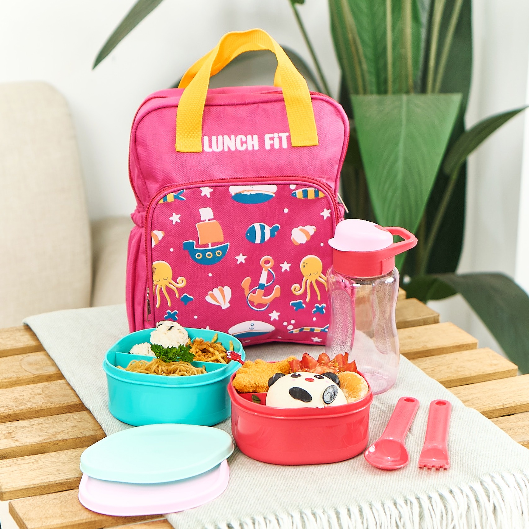 CPM Lionel Lunch Bag Set Of 4 Pcs /Tas Bekal Makan Set