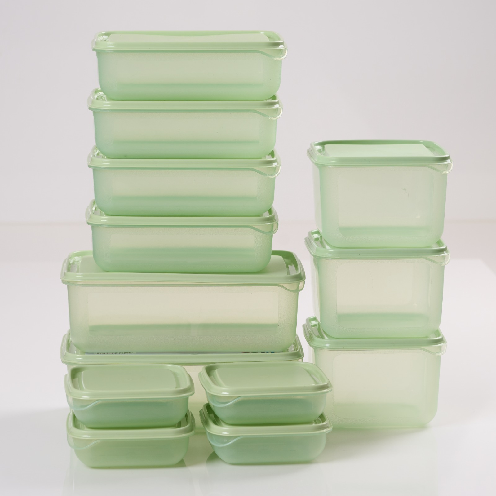 CPM Tanoshi Set Of 13 Pcs/Tempat Penyimpanan Kulkas Serbaguna
