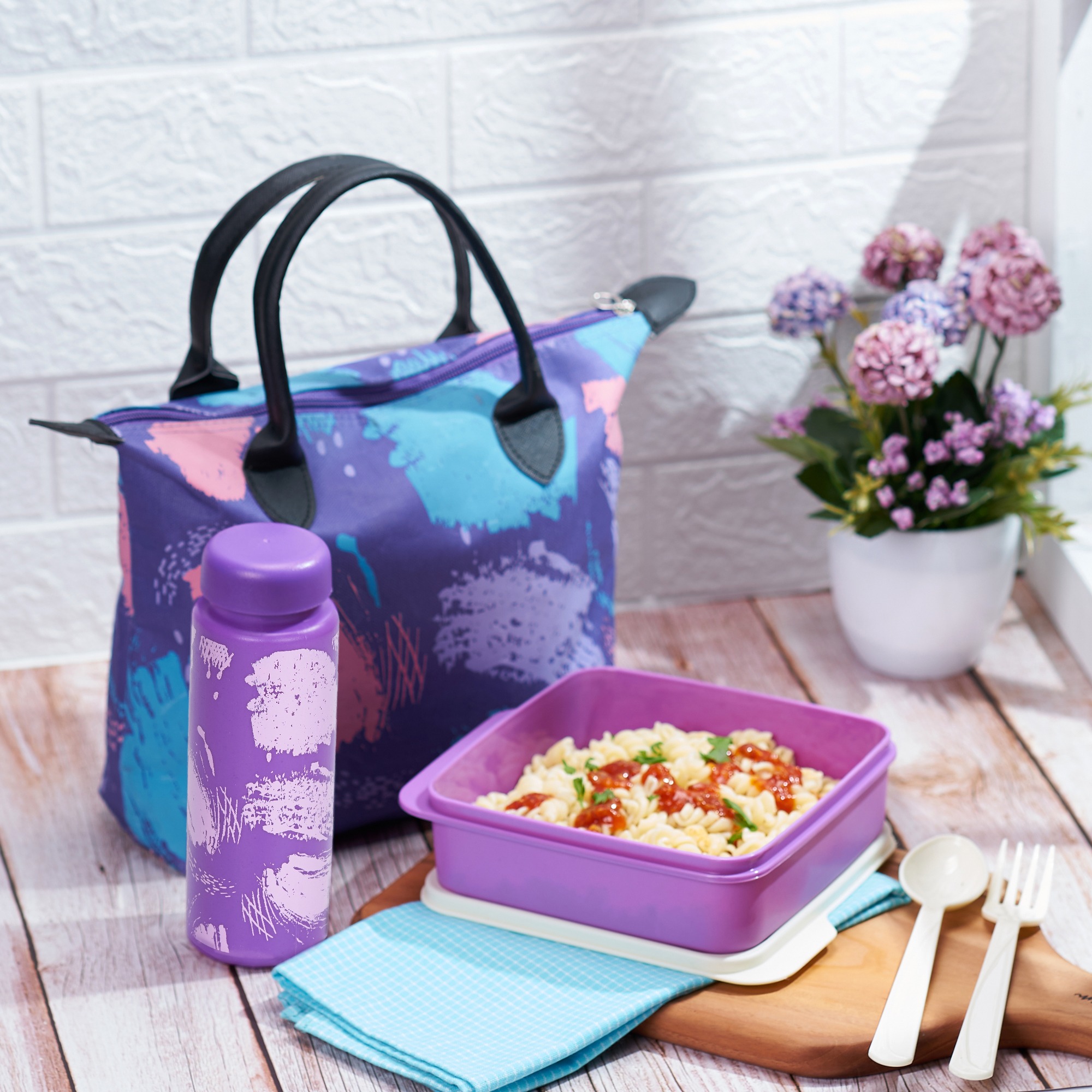 CPM Daniela Lunch Bag Set of 4 Pcs