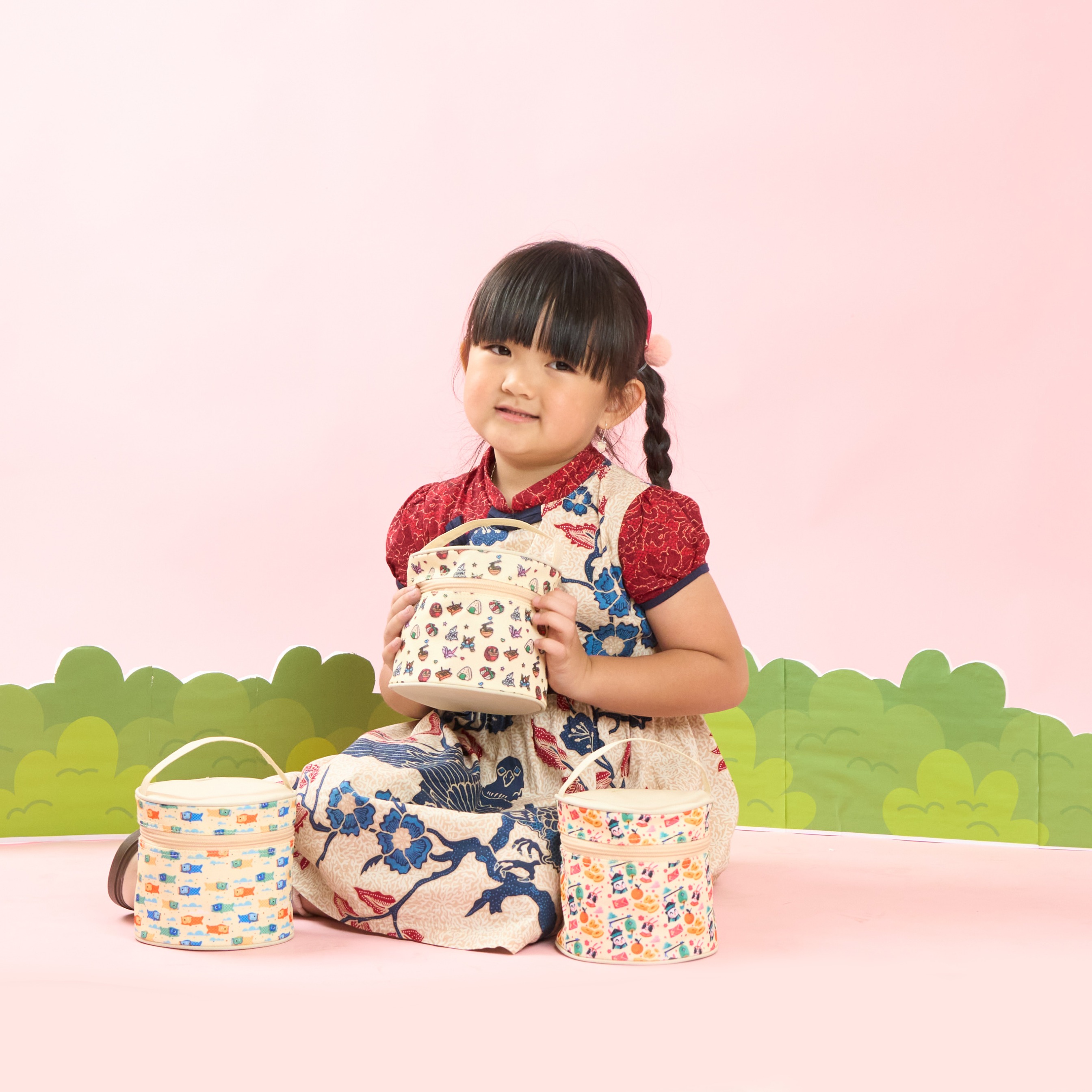 CPM Tas Bekal Makan Yakitori Set Of 3 Pcs Bonus Sendok Garpu krem