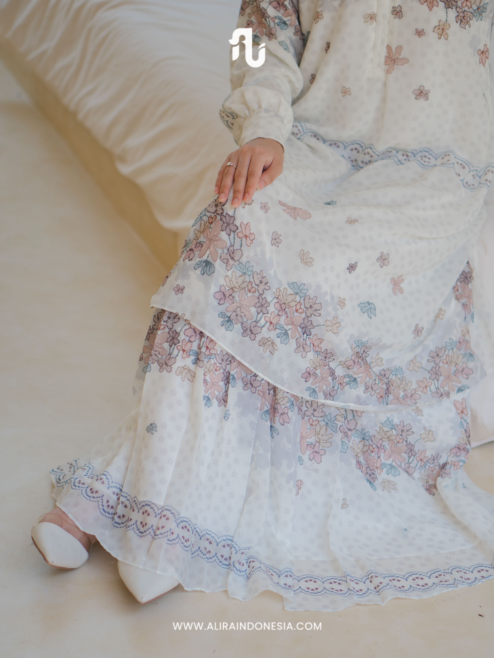 Primerose Signature Dress - Alira Indonesia