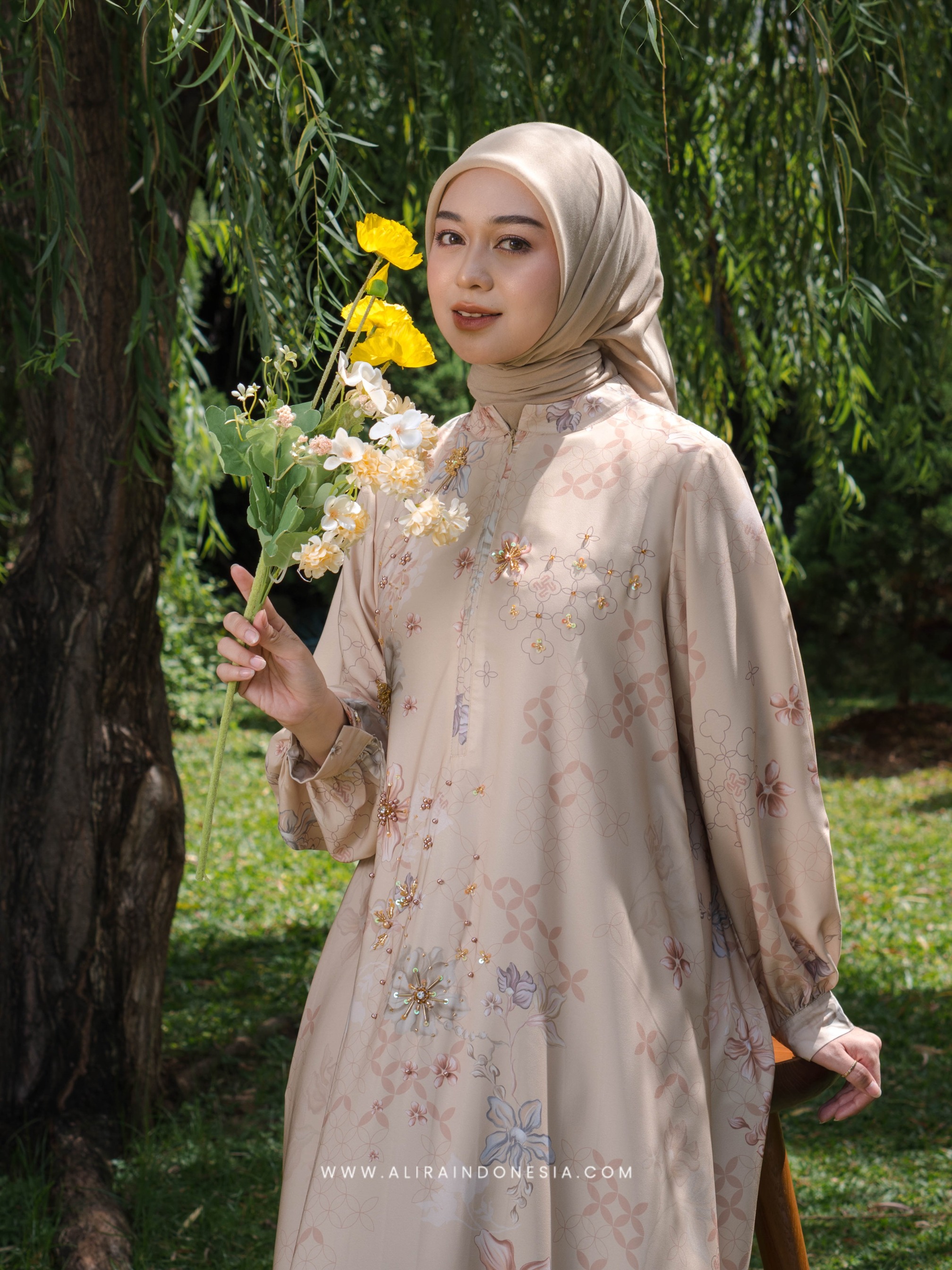 Magnolia Signature Dress - Alira Indonesia
