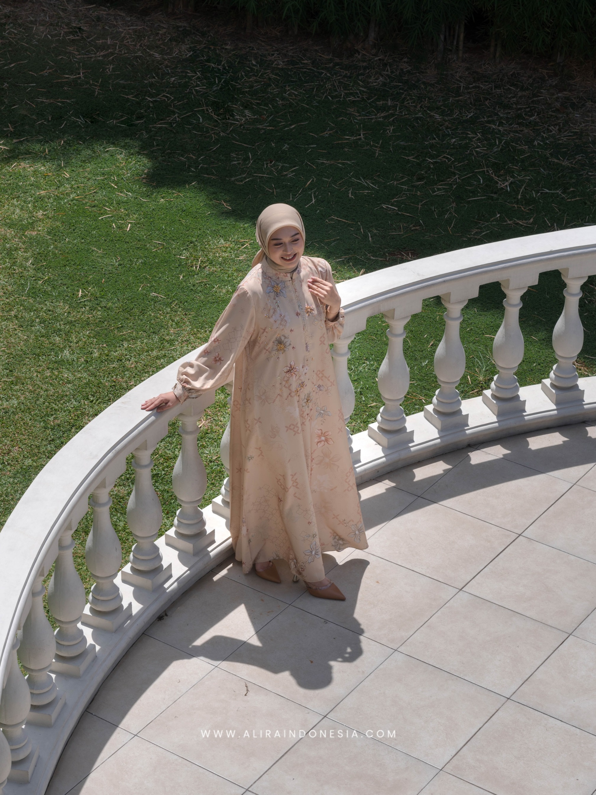 Magnolia Signature Dress - Alira Indonesia