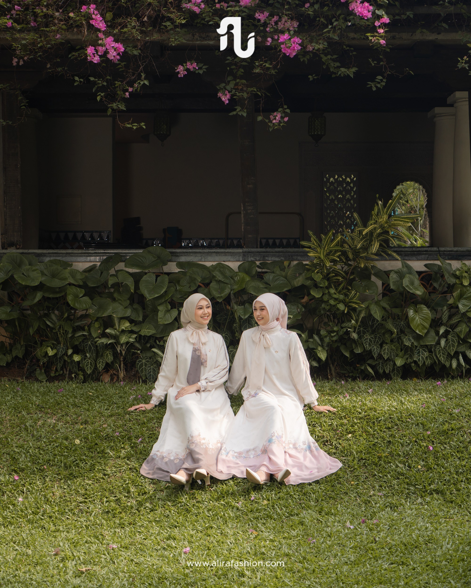Alana Signature Dress - Alira Indonesia