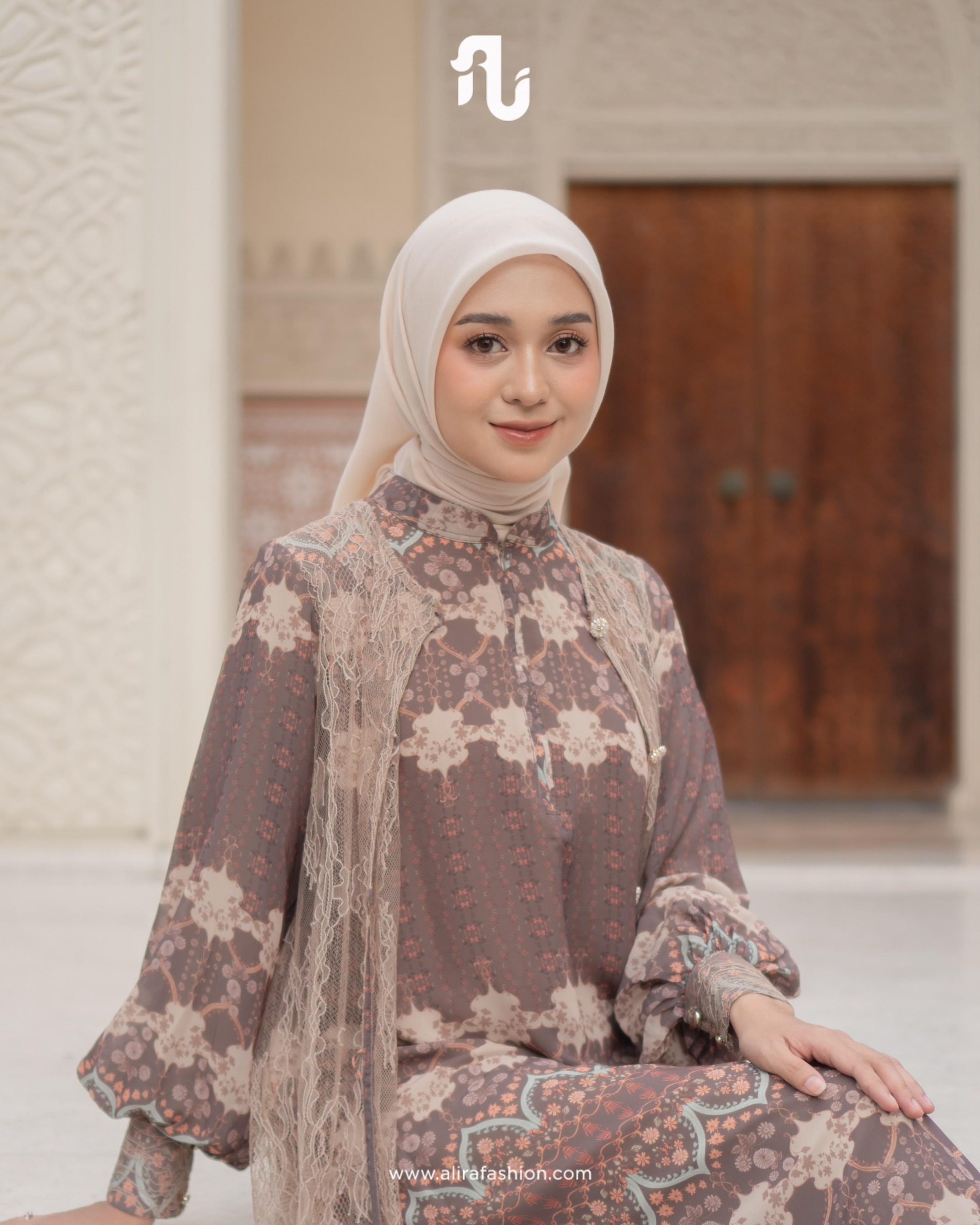 Mihra Signature Dress - Alira Indonesia