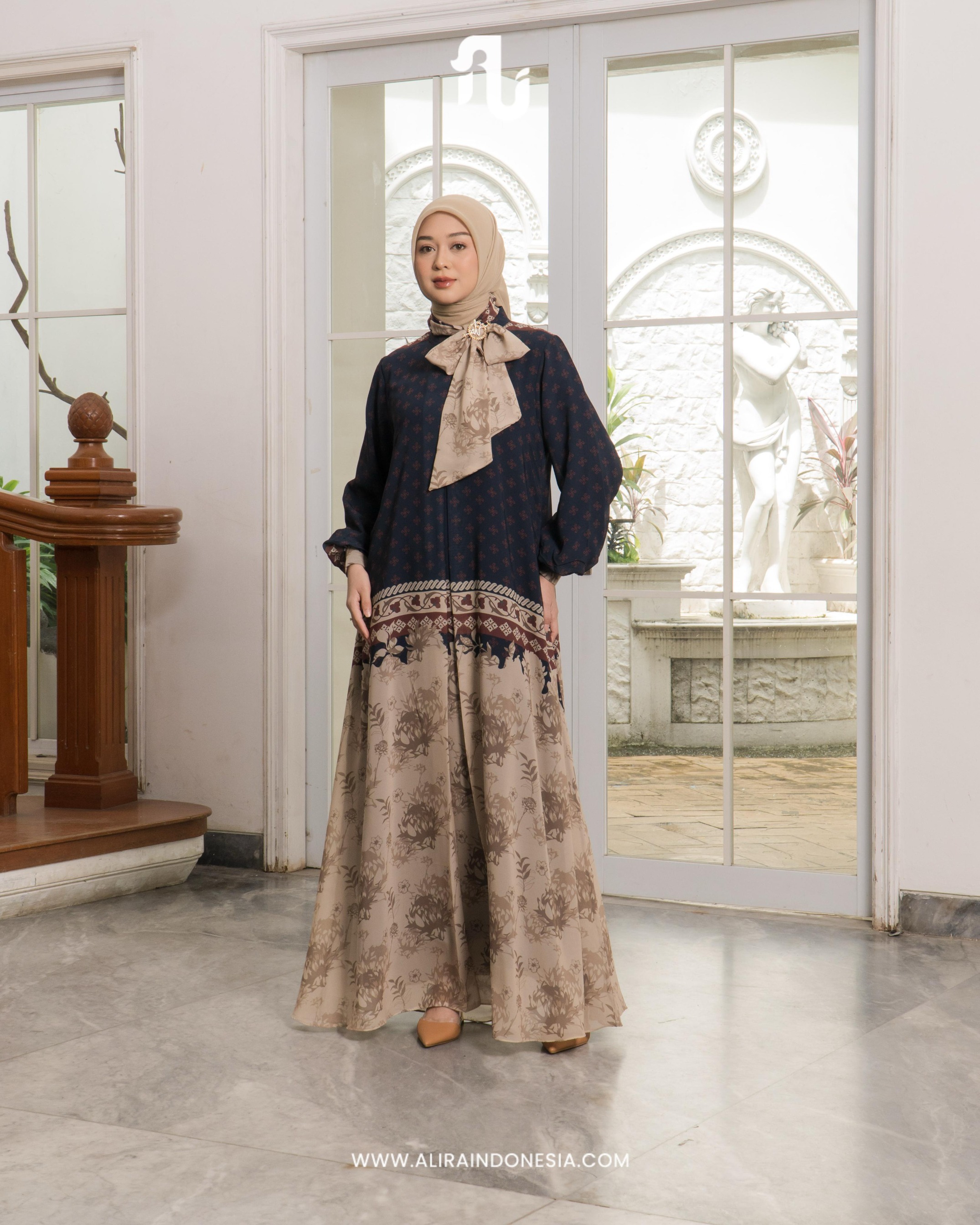 Areesa Signature Dress - Alira Indonesia