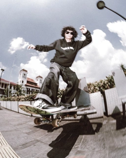 Banner Image 1